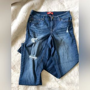 Astor Distressed Denim Jeans